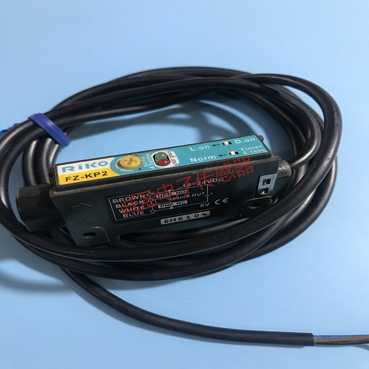 台湾 fz-kp2力科光纤放大器传感器4线npn和pnp输出