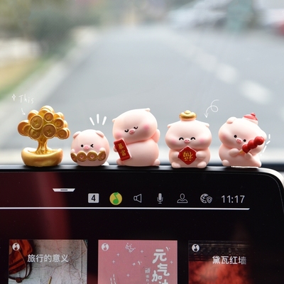 福小猪显示屏幕装饰品