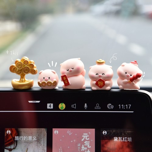 福小猪显示屏幕装饰品
