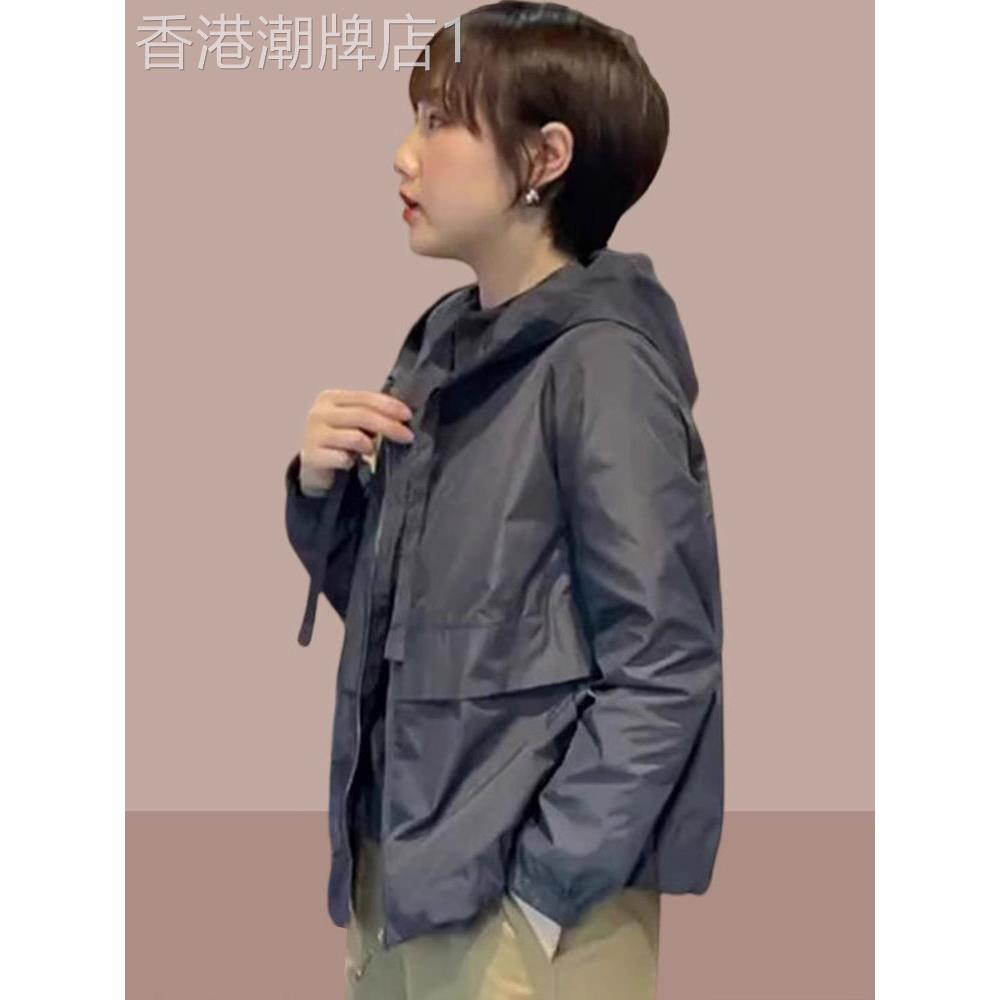 连帽冲锋衣外套女春秋季2025新款宽松大码小个子休闲夹克风衣上衣