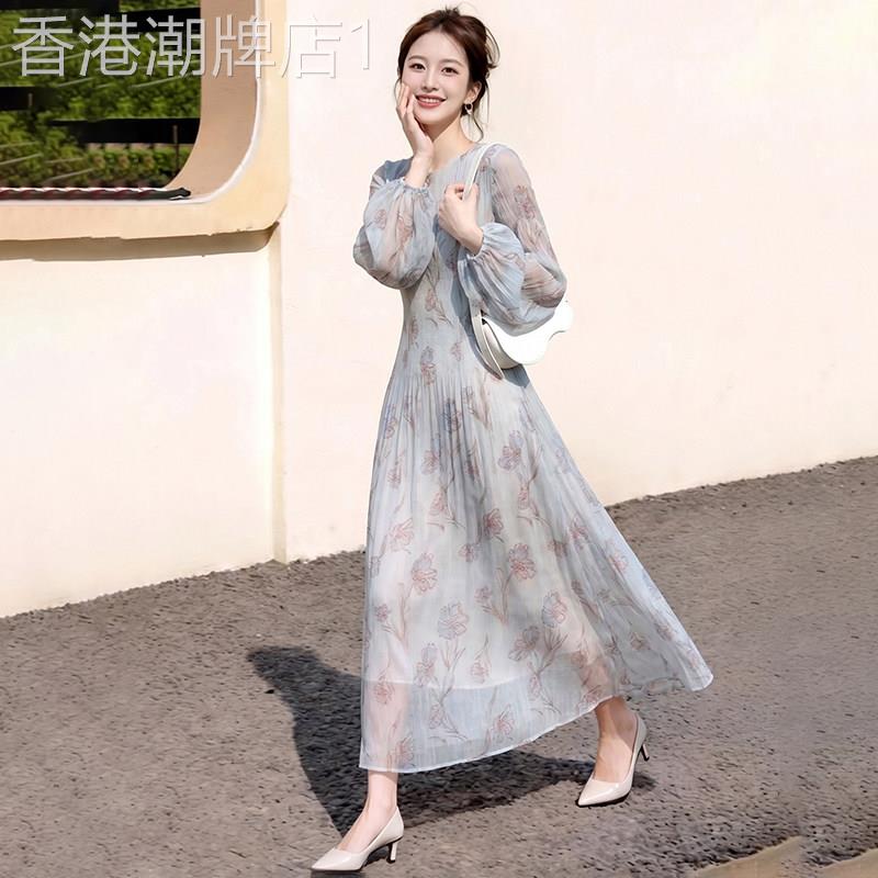 气质蓝色碎花洋装女2026夏季新款小个子高级感独特超好看长裙子