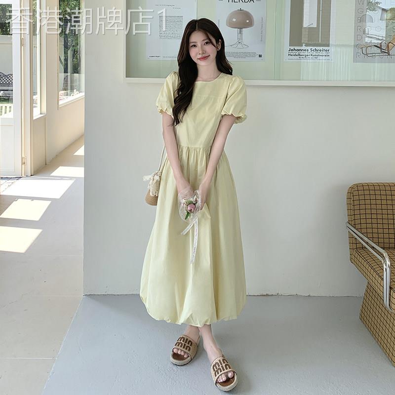 黄色简单大方的连衣裙女夏季2026新款法式气质泡泡袖减龄花苞裙子