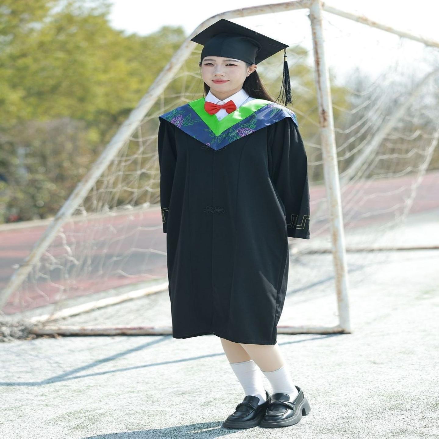 大学生毕业礼服本科定制男女