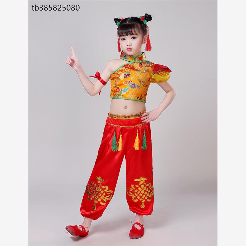 六一儿童喜庆中国结秧歌