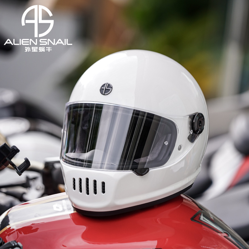 外星蜗牛新款摩托车头盔复古全盔机车赛车巡航3C认证四季男头盔女