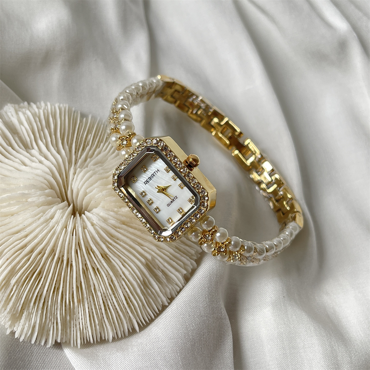 丽泊芙方形奢华时尚女手表