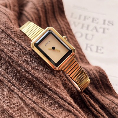 kunur方形时尚韩系女手表