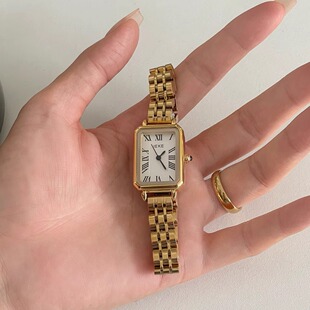 复古文艺方形钢带手表ins小众设计女款 气质学生休闲女表 简约时尚