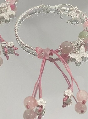 春季粉色手镯小众设计甜美手链