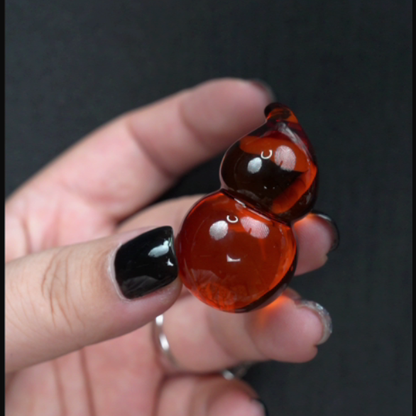 【悦己帮】琥珀蜜蜡工厂 J011 琥珀蜜蜡血泊葫芦