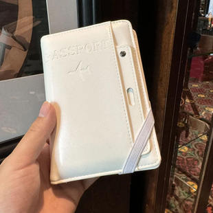 韩系多功能护照夹多卡位卡包新款证件登机牌收纳包机票夹钱包一体