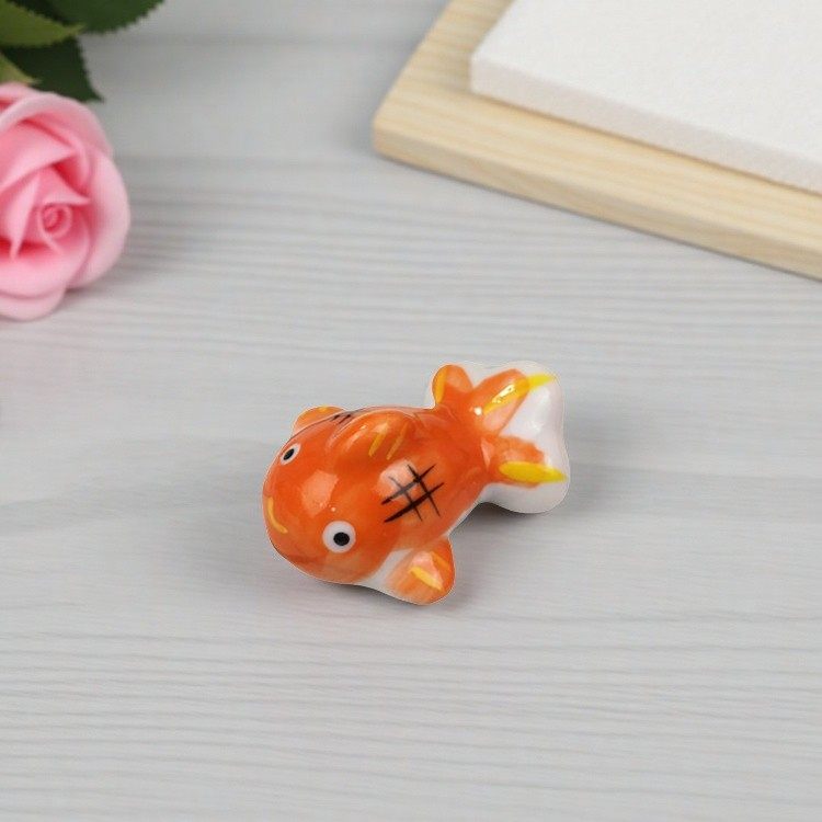 可爱锦鲤陶瓷筷子架家用ins风筷托招财餐桌小摆件餐具配件筷枕,餐饮具,筷子架,淘宝优惠券,粉丝福利购,淘宝优惠卷