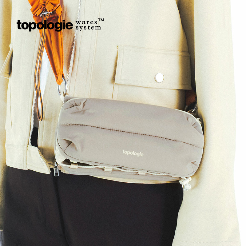 【SS26新品】Topologie云朵斜挎包包女单肩包户外运动通勤水瓶包 - 实物图