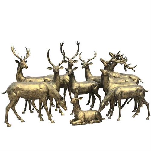 梅花鹿雕塑仿真动物模型玻璃钢商场美陈户外公园园林景观摆件供应