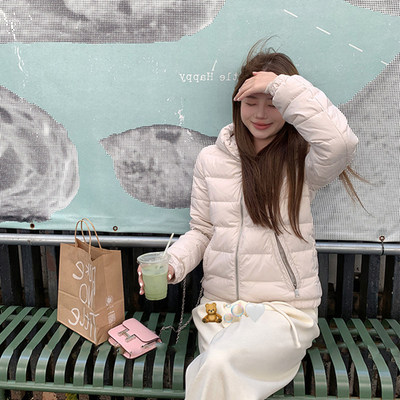 樱花小粉连帽短款轻薄羽