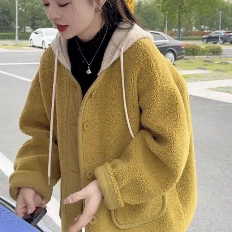 加厚连帽羊羔毛皮毛一体外套女2025秋装新款宽松毛毛保暖开衫上衣