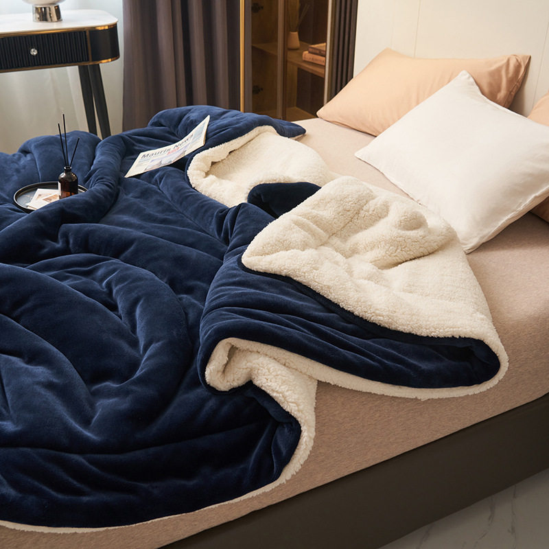 Thick Blanket Warm Sofa Bed Cover Duvet Bed Bedspread 绒毛毯 - 实物图