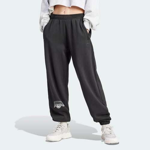 Adidas/阿迪达斯 女子三叶草 PANTS 束脚宽松运动裤 IS2350