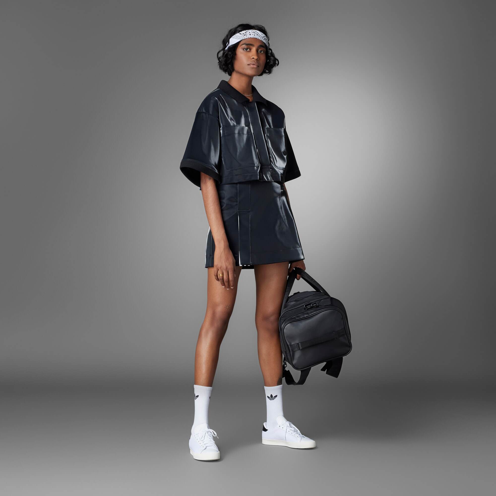 Adidas/阿迪达斯 女子三叶草 SKIRT 运动A字短裙 HN0998