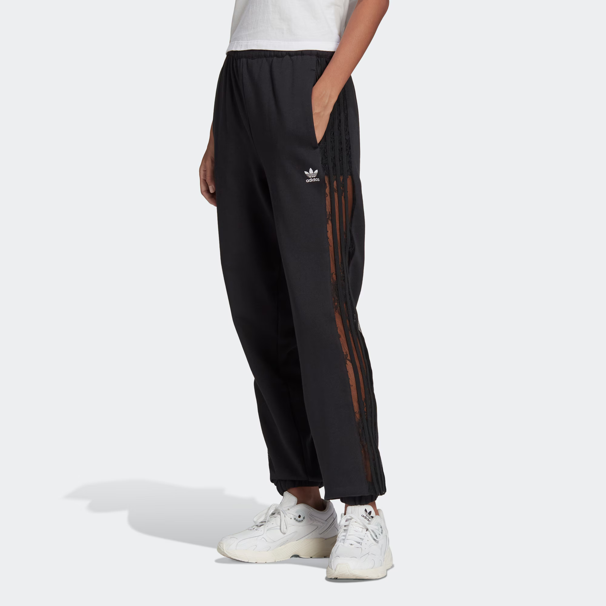 Adidas/阿迪达斯 三叶草女子ADICOLOR CLASSICS运动长裤 HC4573 - 实物图