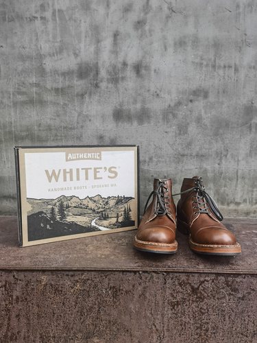 whitesboots牛皮工装靴