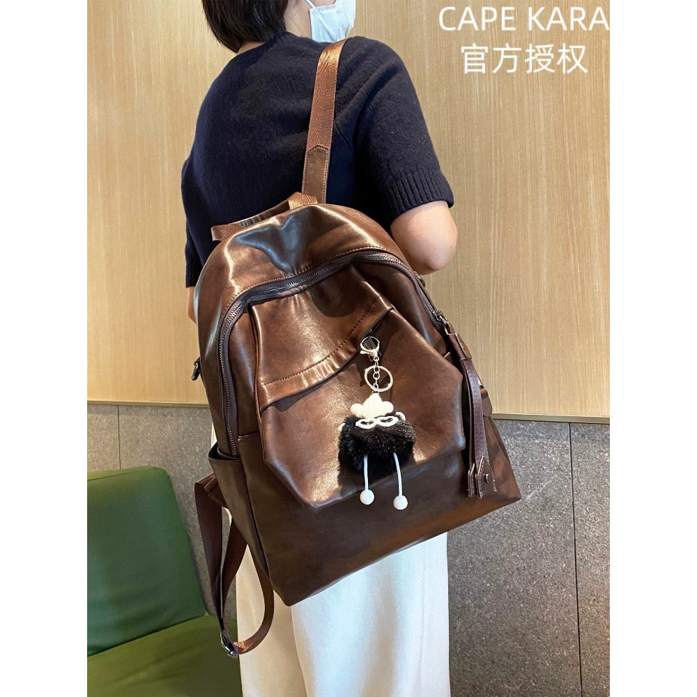 CapeKara简约大气双肩包复古