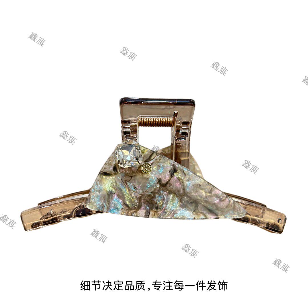 鑫宸严选陈陈家发饰韩系高级感渐变幻彩流金钻三角抓夹后脑勺盘发