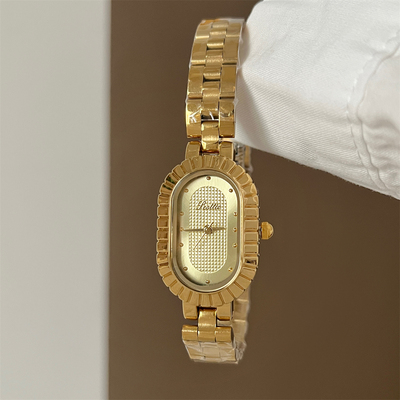 老钱风轻奢小金表百搭女士手表