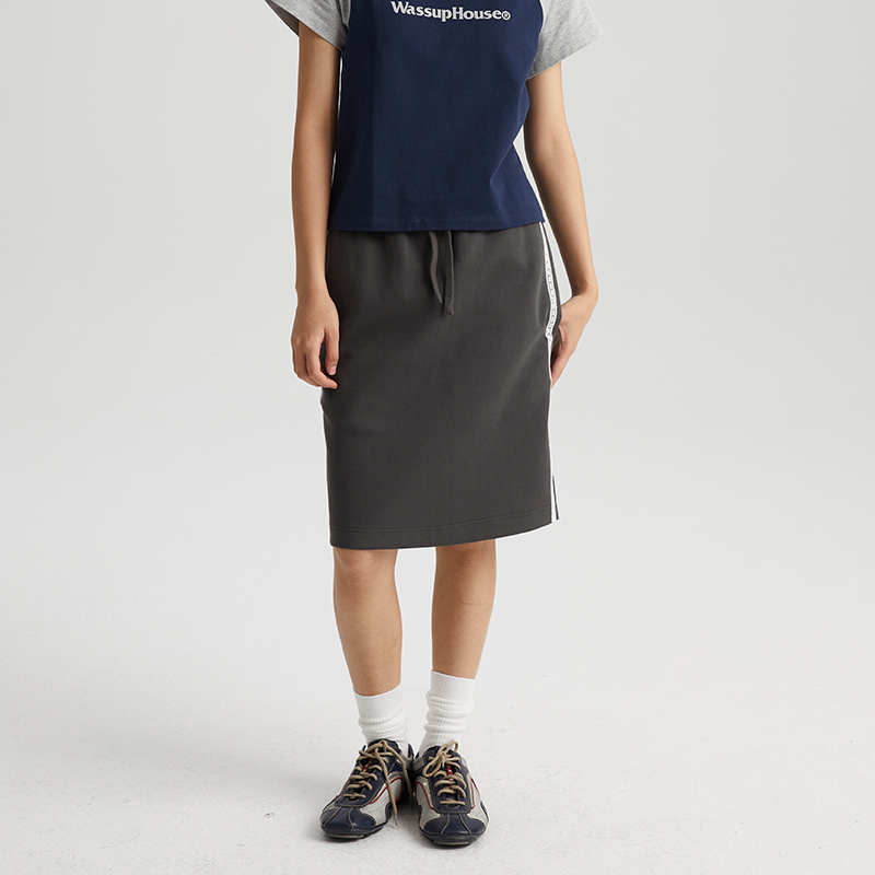 WassupHouse拼接条纹包臀裙