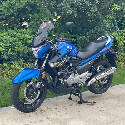 铃木骊驰GW250复古摩托车街车