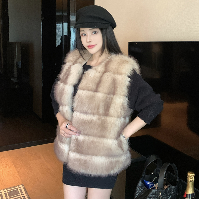 实拍韩版新款年轻版进口狐狸毛皮草马甲女冬季环保毛毛马甲外套