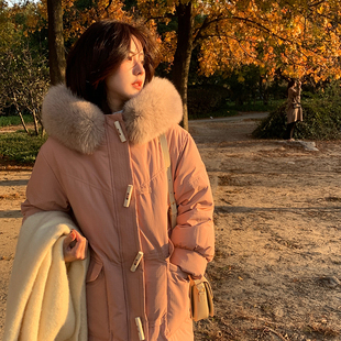 白鸭绒 富士山下白灵儿羽绒服女 中长款牛角扣冬季羽绒外套大毛领