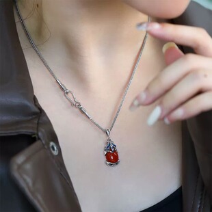 925银复古新中式浮雕招财貔貅铜钱吊坠项链挂件景泰蓝南红高级感