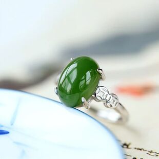 新中式碧绿四爪镶嵌椭圆蛋面戒指环复古大方气质钱币女士精致时尚