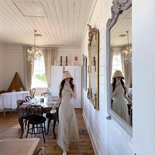 Madofit麻豆 glamorous美人翩翩_形随身动优雅小荡领条纹连衣裙