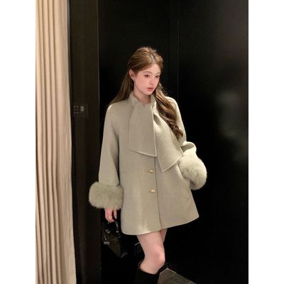 法式气质千金风新款围巾领纯色毛呢大衣女2025秋冬氛围感通勤外套