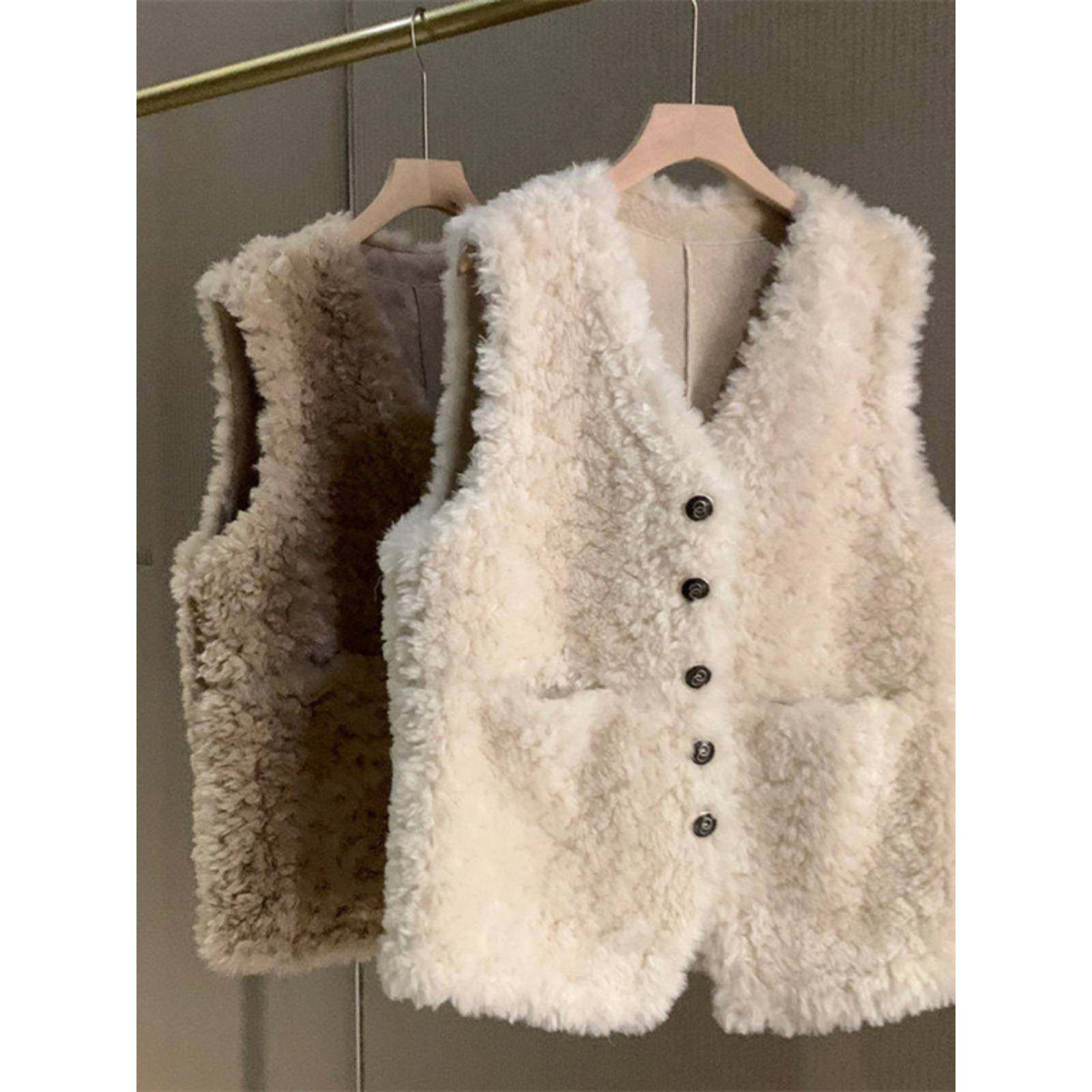 彷羊羔毛马甲背心女士冬欧货外穿小香风无袖坎肩马夹皮毛一体外套