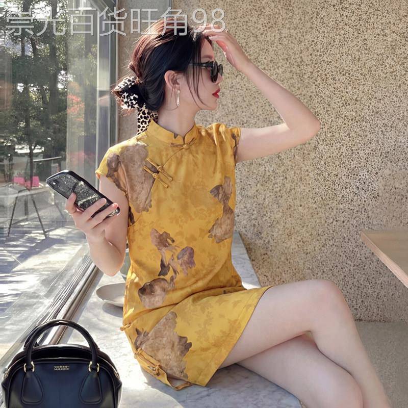 新中式风黄色印花短袖上衣女2026年夏季新款盘扣立领气质百搭衬衫