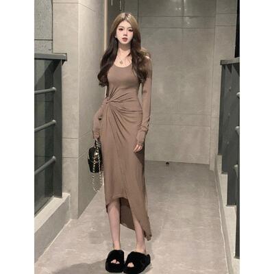 气质性感紧身连衣裙女春季内搭高冷御姐高级感长款修身打底包臀裙