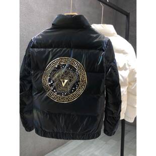 欧洲光泽羽绒服男士时尚品牌2025冬季新休闲无帽短经典白色鸭羽绒