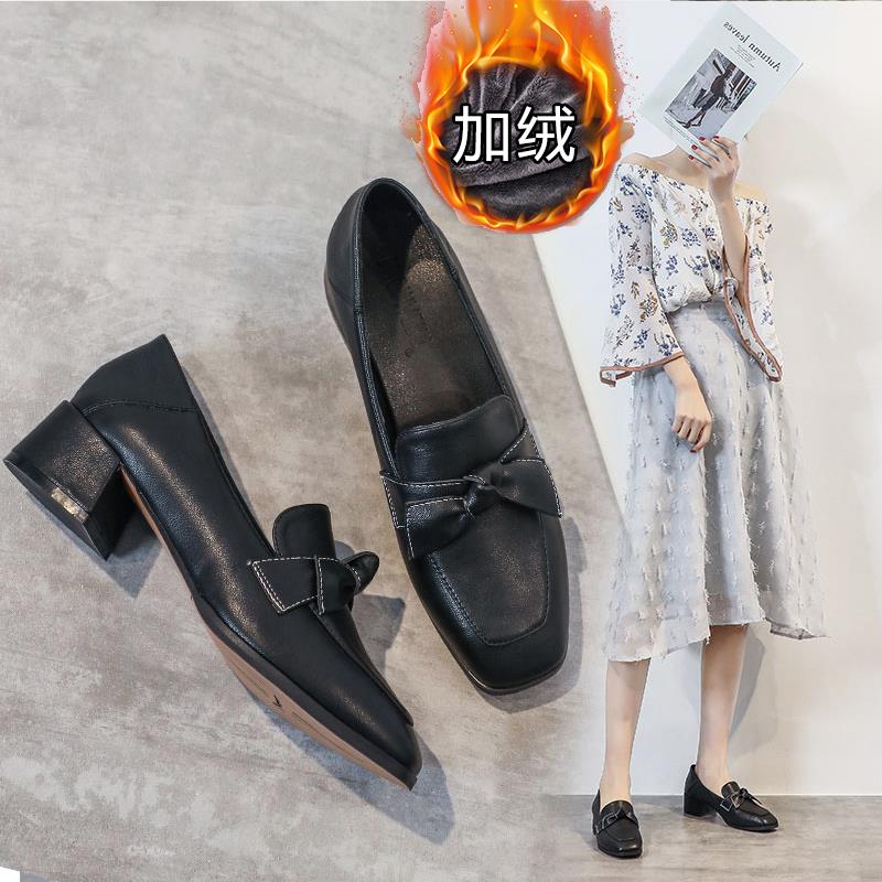 香港真皮小皮鞋女加绒2024秋冬新款百搭中跟一脚蹬英伦风粗跟单鞋