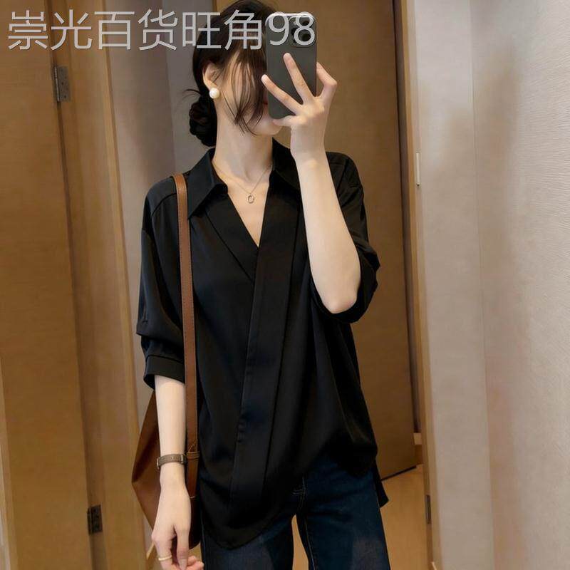 高级感黑色V领正肩短袖衬衫女2026春夏新款大尺码胖mm醋酸缎面上