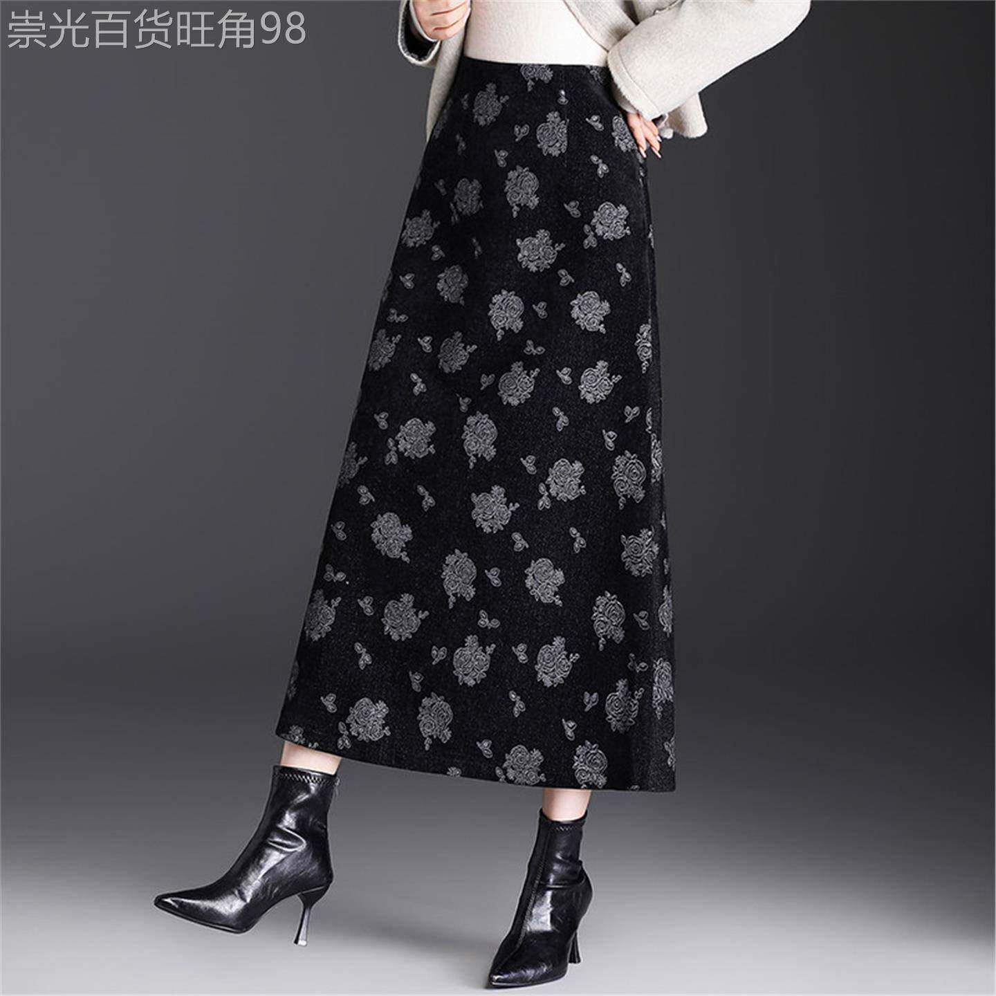 国风绣花半身裙长款女秋冬款气质百搭中年遮胯显瘦A字裙毛呢半裙