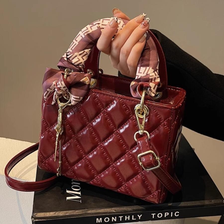 法国MK戴妃包女2025新款高级感菱格结婚新娘手提包洋气单肩斜挎包