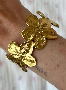 exaggerate Fashion Flower Open Bracelet Flower Women bangle