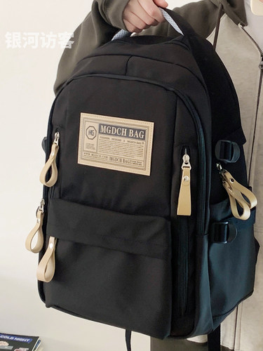 加厚耐磨！挖到一只大容量双肩包