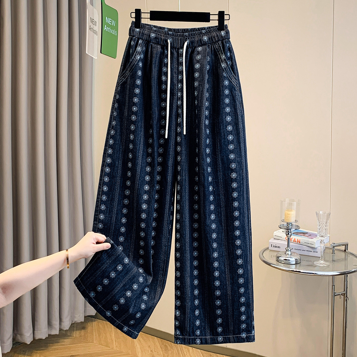 高级感花朵牛仔阔腿裤女春秋大码胖mm高腰休闲时尚外穿直筒九分裤,女装/女士精品,牛仔裤,淘宝优惠券,粉丝福利购,淘宝优惠卷