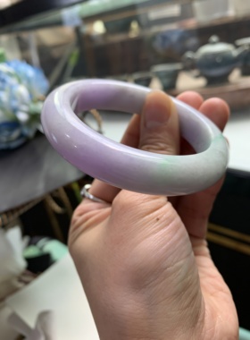【玉彩儿】天然玉石翡翠浓紫阳绿春彩厚装手镯55*13*9.4特价