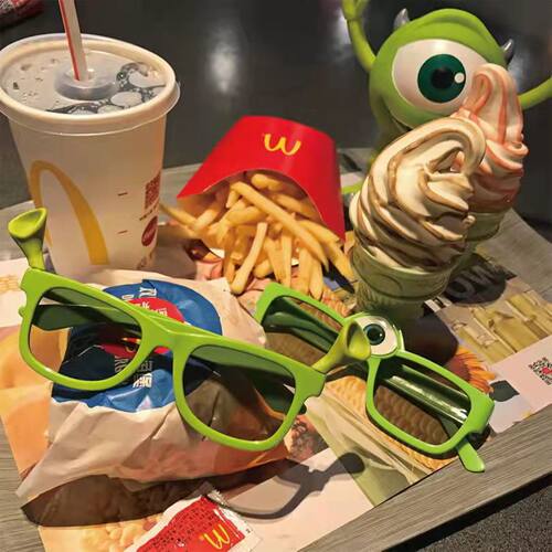 3d眼镜立体搞怪拍照卡通儿童影院