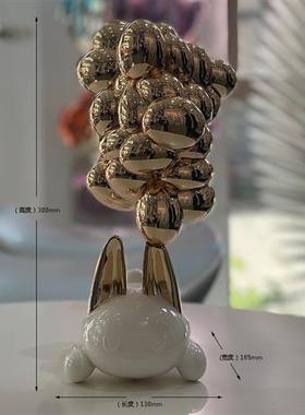 玻璃钢手绘卡通兔子大摆件花园景区装饰商场工艺品雕塑定制